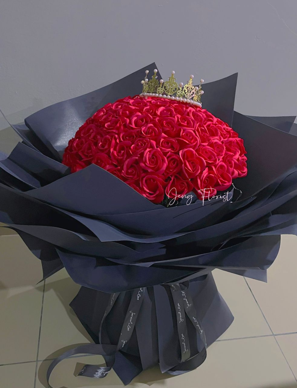 99 roses bouquet 02